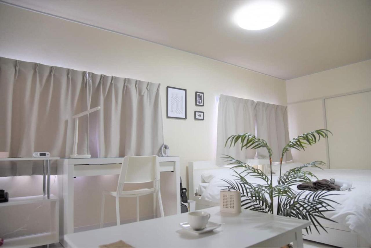 Osaka U-Shuku Apartment Bagian luar foto