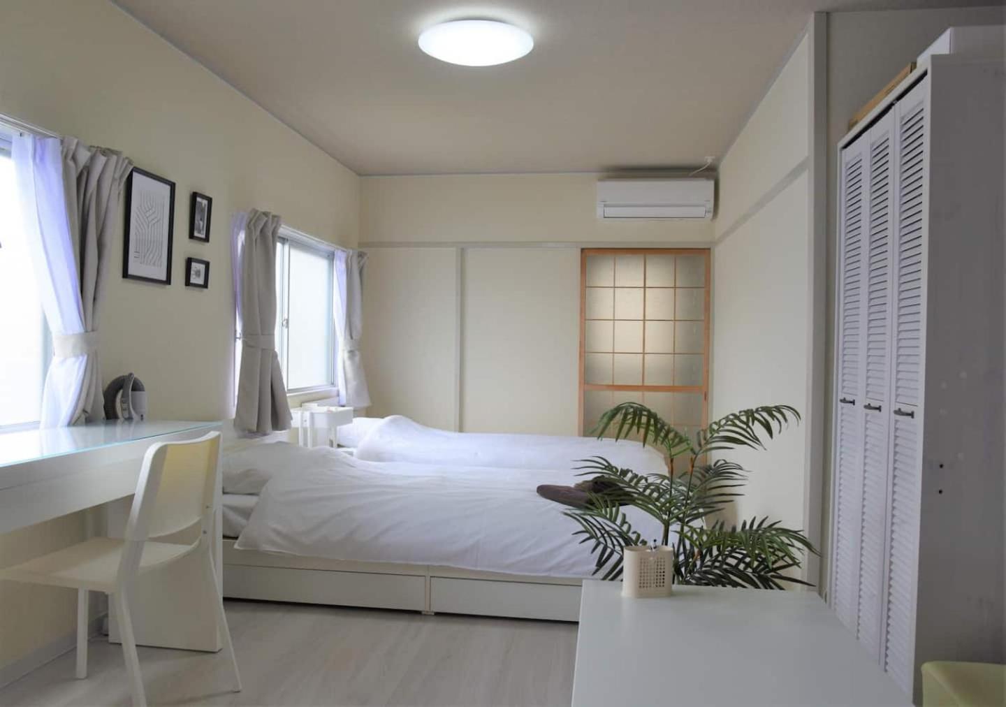 Osaka U-Shuku Apartment Bagian luar foto