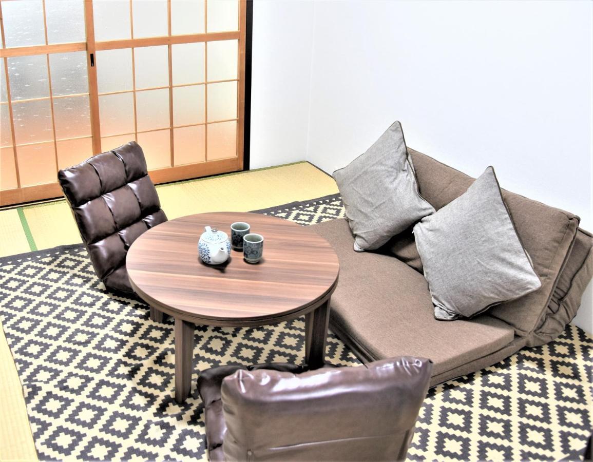 Osaka U-Shuku Apartment Bagian luar foto